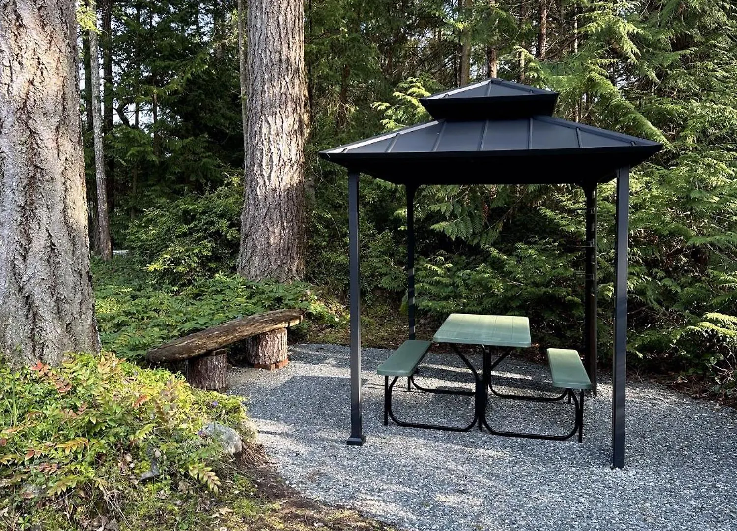 Gabriola Island B&B By The Sea