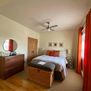 https://ladresse-botanique-3-chambres-6-invits.hotels-in-montreal.org